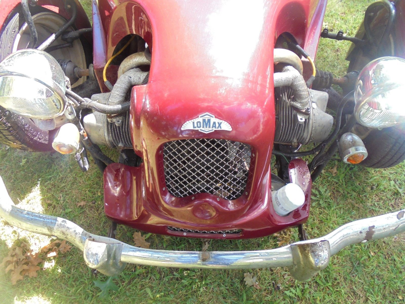 Illustration for article titled This Citroen-Based Three-Wheeler is the Best French-British Mash Up